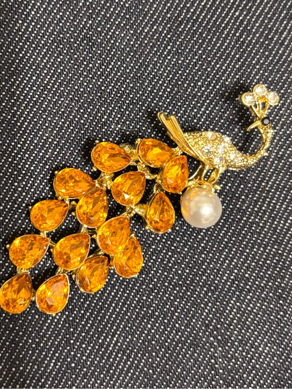 Aratta Gold Peacock Brooch with Amber Teardrop Crystals and Pearl. Retail $45